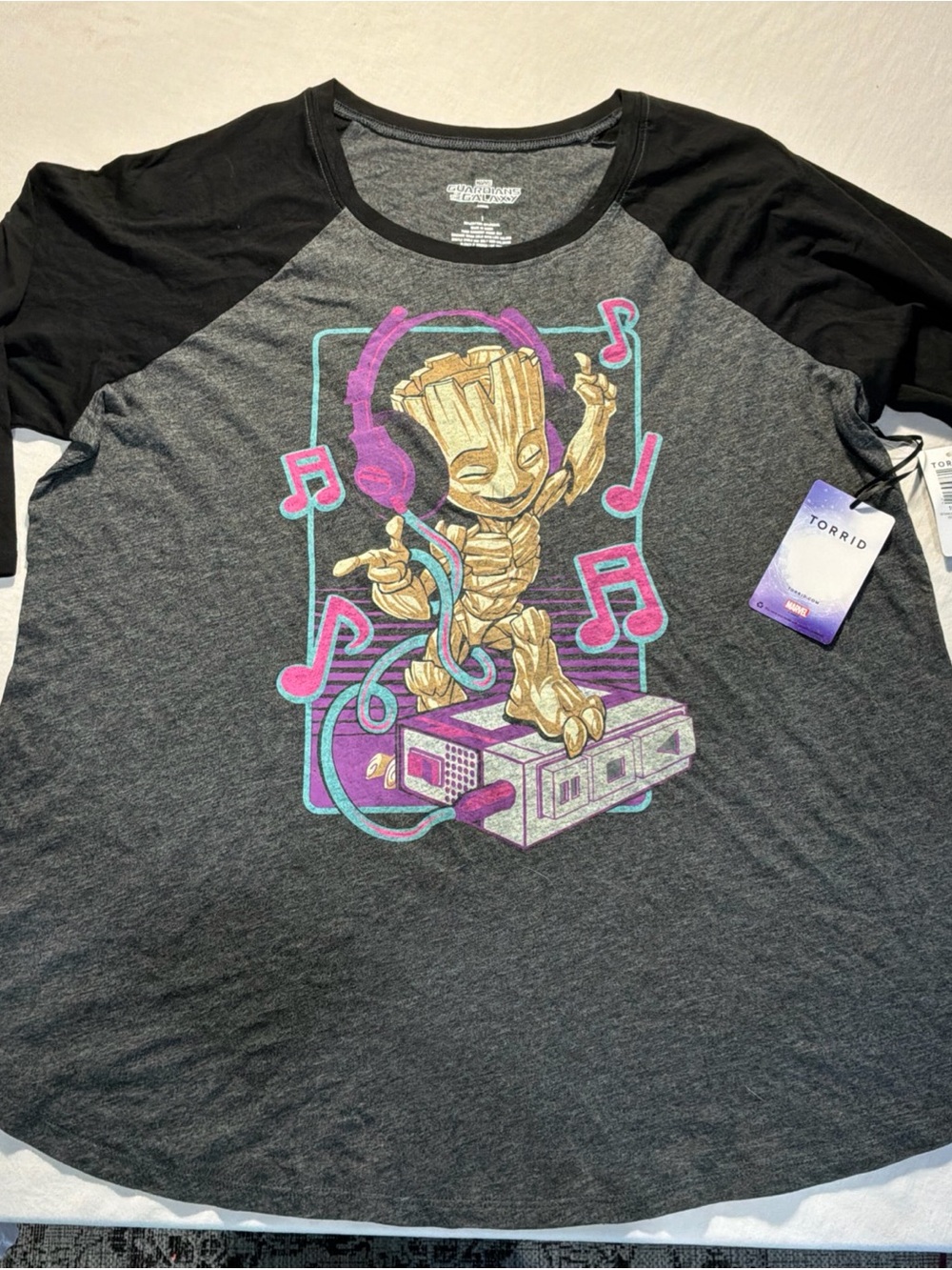 NWT Torrid Marvel Guardians of the Galaxy Dancing Groot Raglan Top Sz 1 1X 14/16